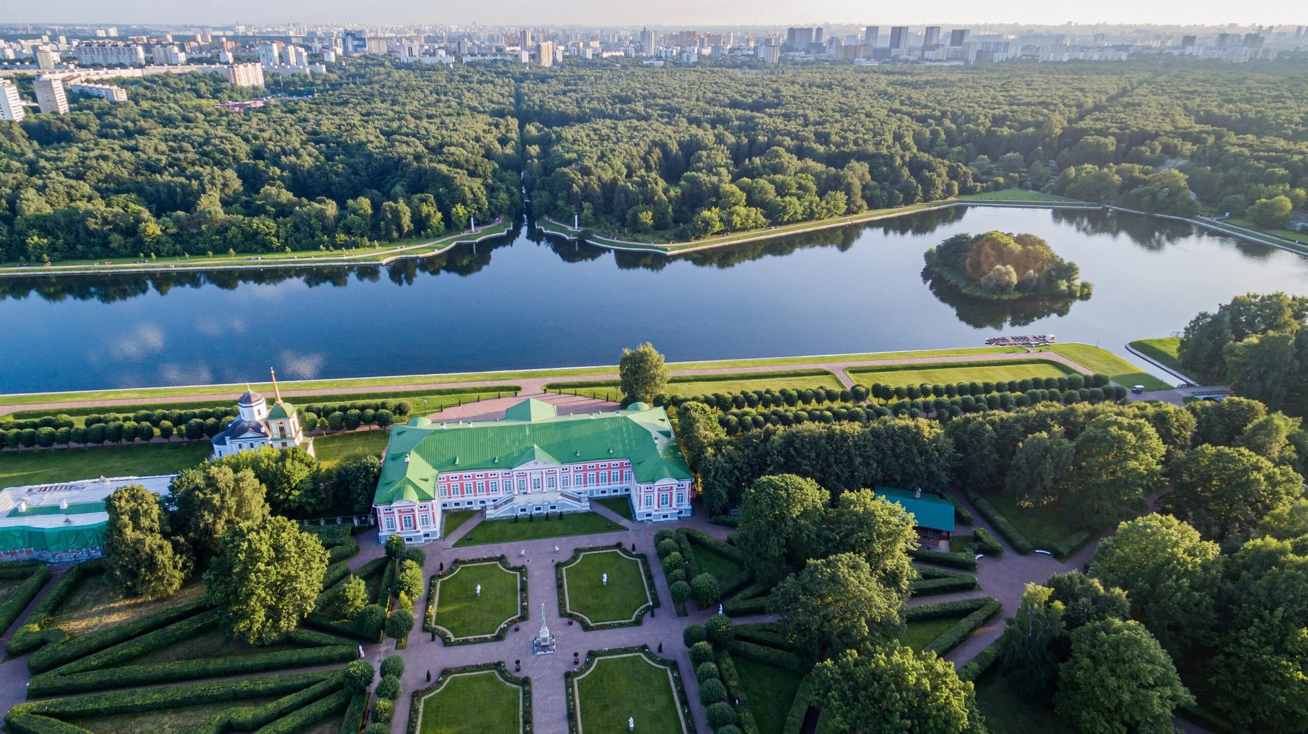 Усадьба кусково сейчас. Парк Кусково. Парк усадьба Кусково, Москва.. Усадьба Кусково 2021. Парк Кусково 2022.