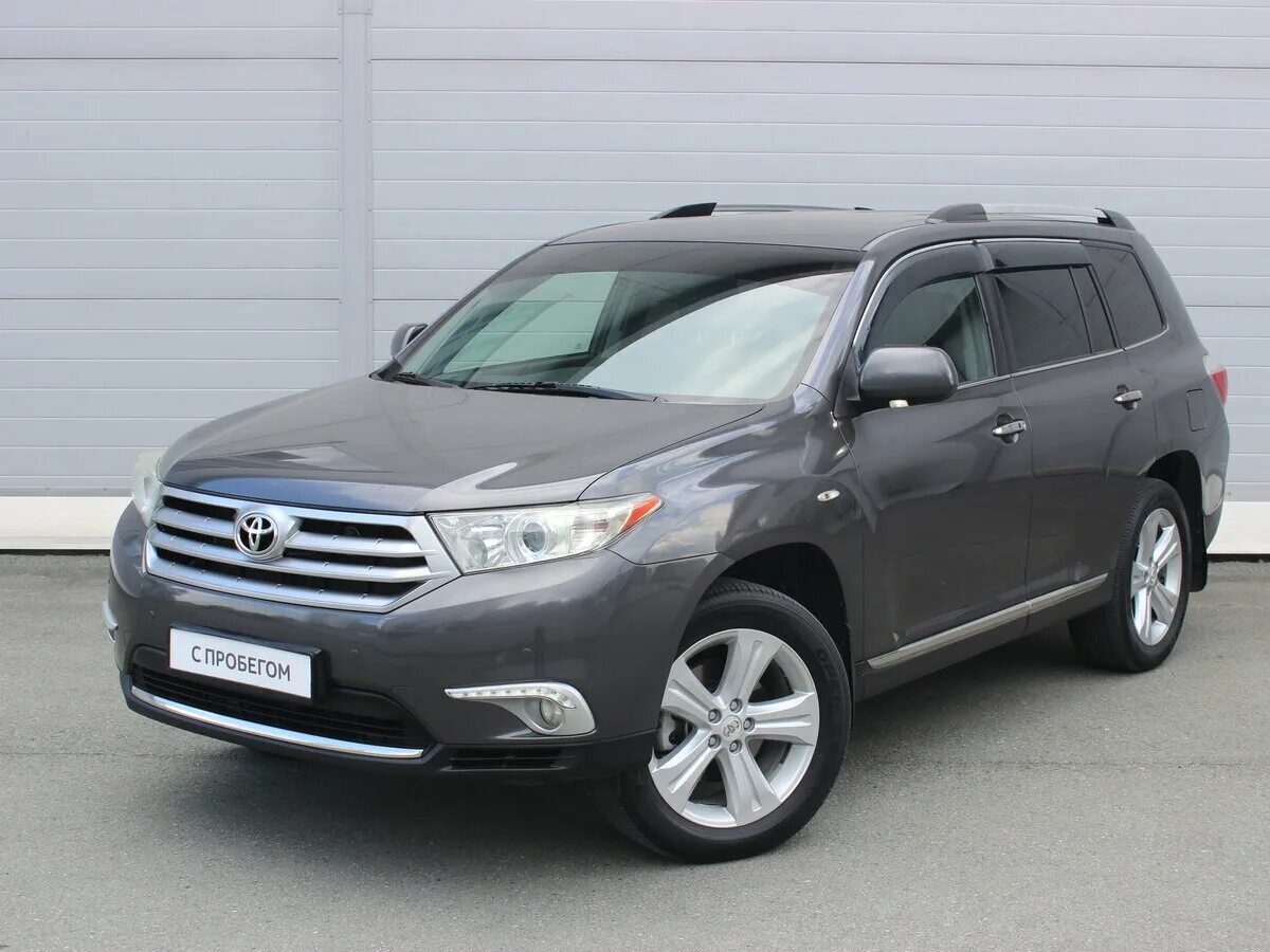 Toyota highlander 15 года. Тойота хайлендер 2014. Хайлендер тюмень. Тойота хайлендер 2010. Тойота хайлендер.