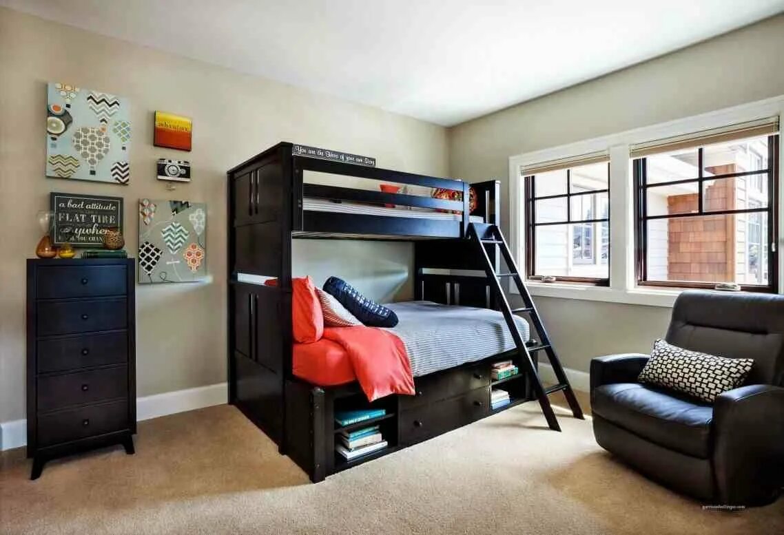 Двухэтажная кровать для мальчиков. Комната с двухэтажной кроватью. Комната подростка. Спальня для мальчика. Музыка в спальне для двоих
