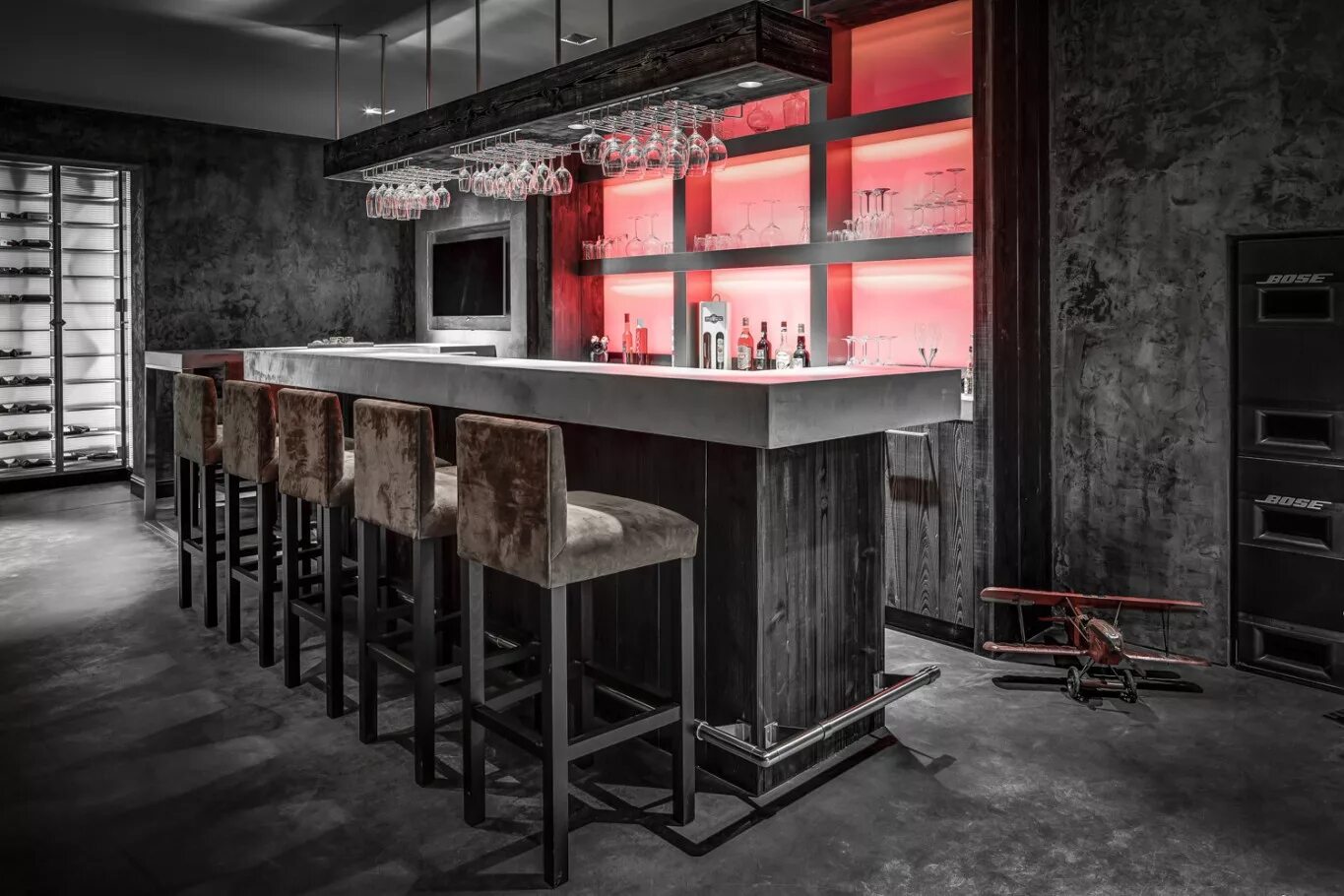 Барный фото. Барная стойка лофт стимпанк Индастри. Барная стойка Loft кафе. Дизайнерская барная стойка. Барная стойка лофт.
