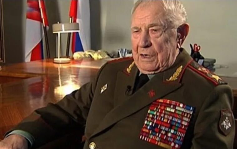 Язов видео. Язов министр обороны ссср.