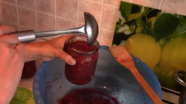 Рецепт крыжовника на зиму через мясорубку. Крыжовник с апельсином на зиму через мясорубку без варки. варенье из крыжовника с апельсином на зиму через мясорубку без варки. джем из крыжовника на зиму через мясорубку без варки. варенье из крыжовника с апельсином на зиму через мясорубку с варкой.