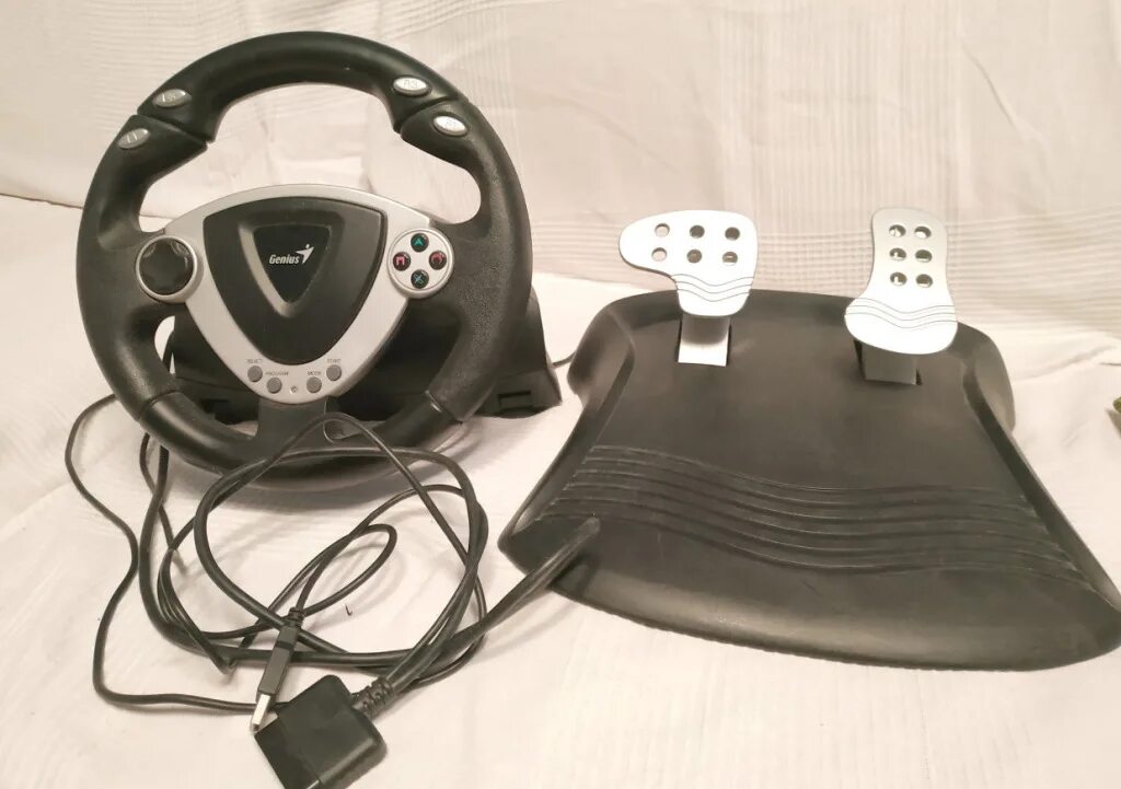 Руль genius sc-t7/silver. Genius twinwheel 900ff. Руль genius twinwheel. Genius twinwheel f1 wheel. Руль genius ps2.