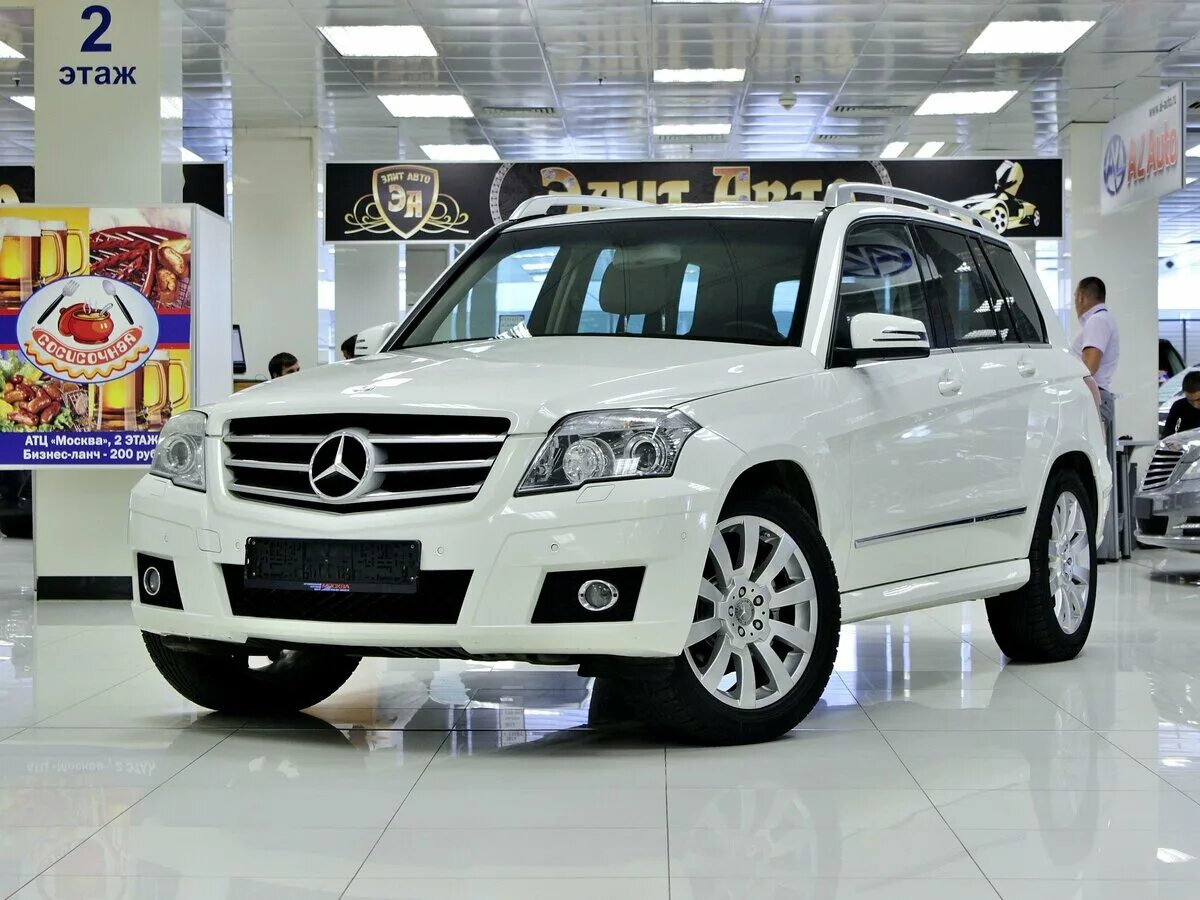 Мерседес паркетник GLK. Mercedes-Benz GLK-класс, 2009. Мерседес ГЛК 2009г. Мерседес 300 джип. Частные объявления куплю мерседес