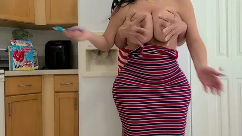 111 My Horny Busty Thick Stepmom made me Fuck her before the Family 4th of ...