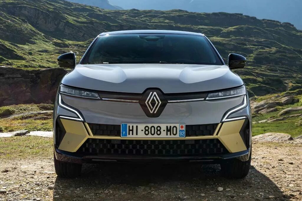 Новое рено 2023. Renault Megane 2022. Renault Megane Electric 2022. Рено Меган 2023. Renault Megane e-Tech.