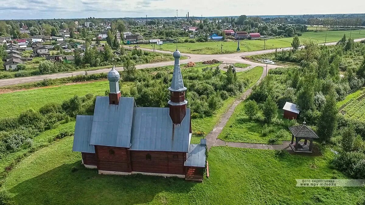 Новгородская область парфинский район деревня. Парфино Новгородская. Посёлок Парфино Новгородской области. Парфино Новгородская область достопримечательности. Парфино Церковь.