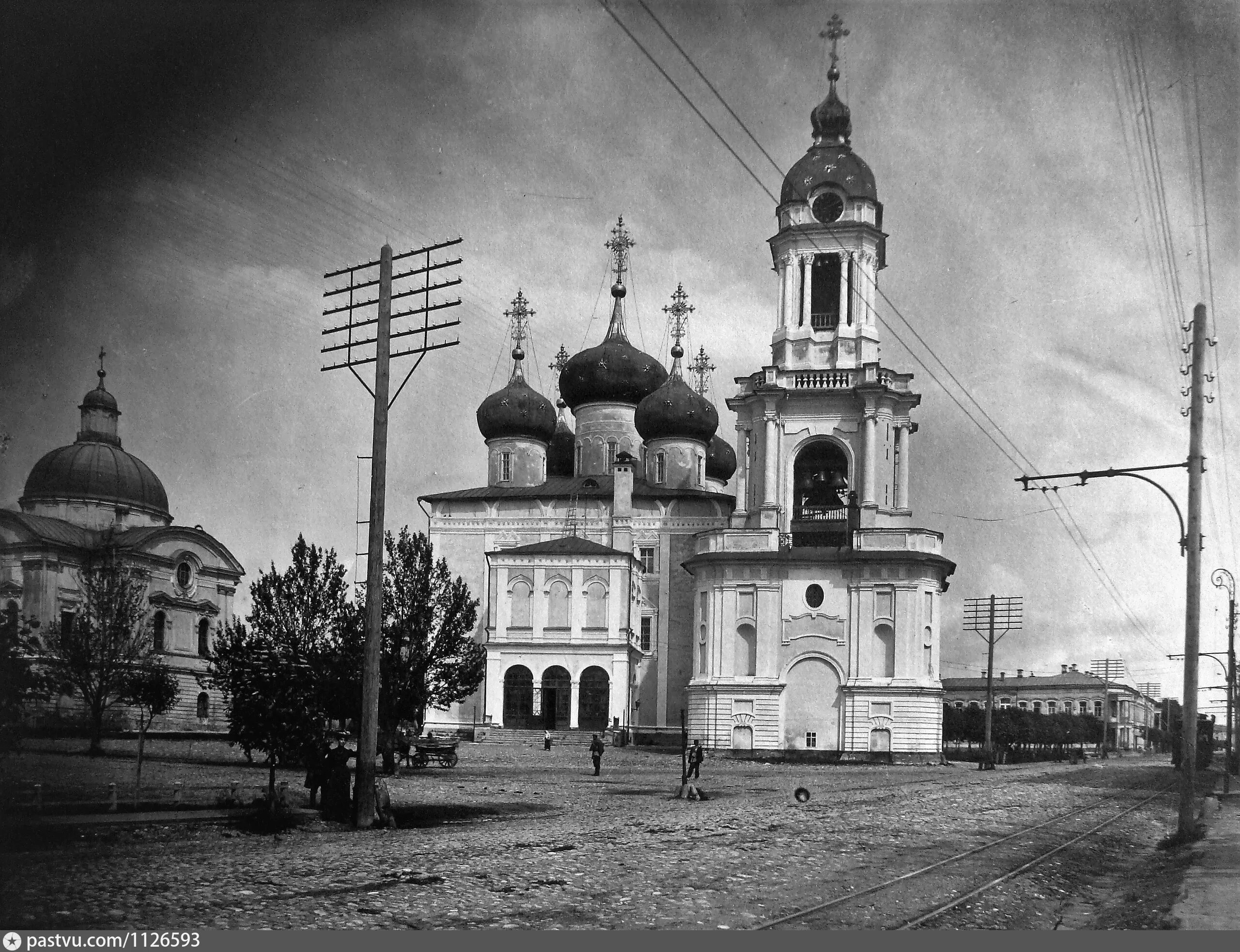 Храм спаса преображения в твери. Колокольня спасо-преображенского собора в твери.