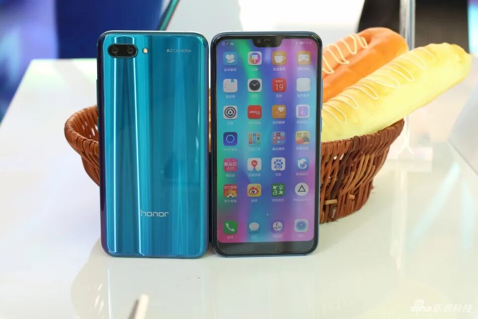 Huawei Honor 10. Хонор 10 х. Honor 10 Mini. Хонор 10 мини.