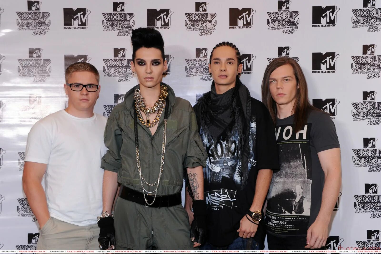 Токио хотел рост. Группа tokio hotel 2025. георг токио хотел 2025. немецкая молодежная группа токио хотел. группа tokio hotel 2010.