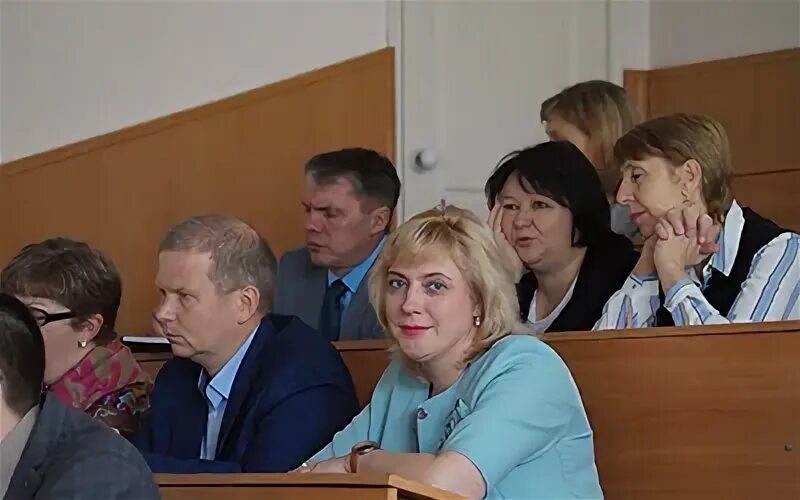 Директор педагогический работник