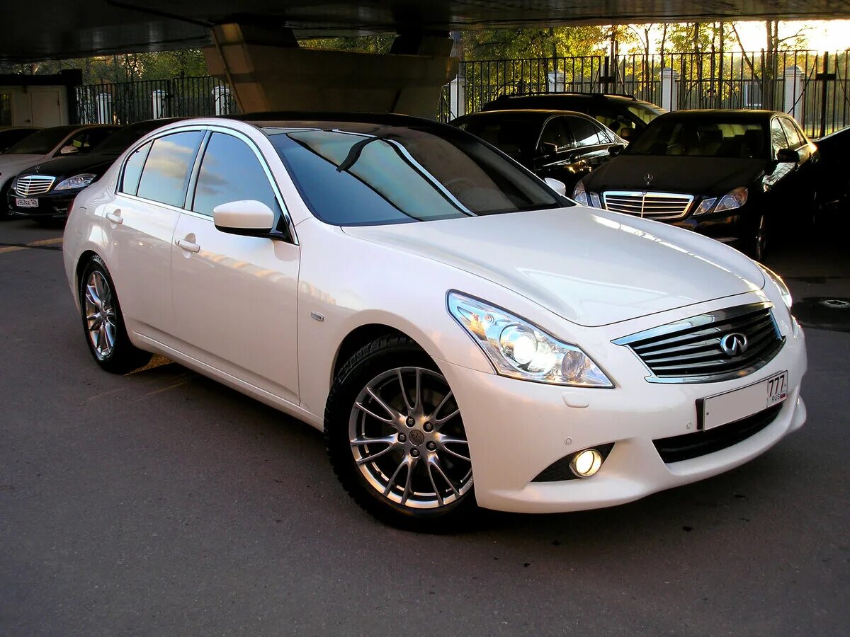 Infiniti g25 2013. Инфинити седан g25. Infiniti g25 2014. Инфинити Джи 25. Инфинити 25 купить