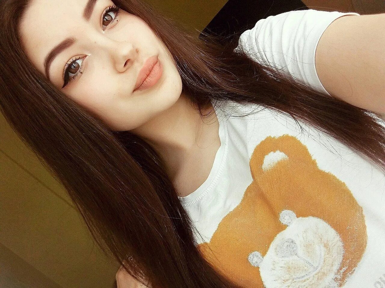 Аву девушек 18