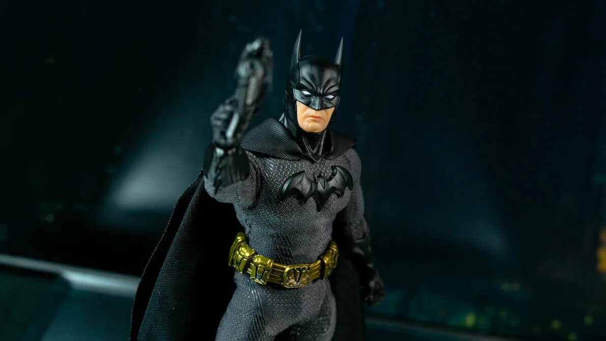 Бэтмен 7. Mezco Batman Golden age. Mezco Batman vs two face Golden age. Mezco Batman two face Golden age.