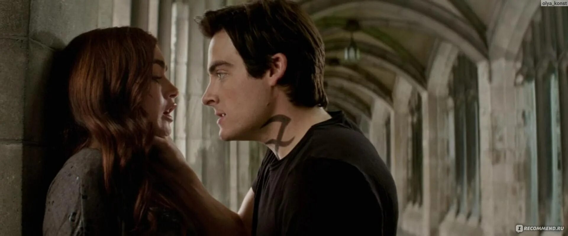 The mortal instruments city of bones