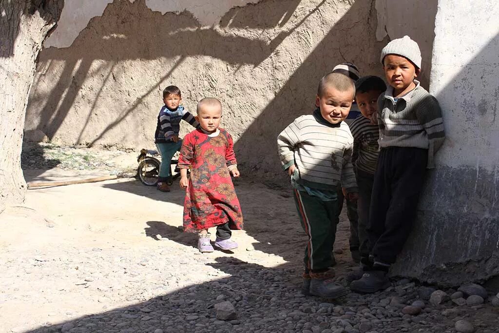 Казахский аул. Бедность в Казахстане. Жизнь в ауле. Дети в ауле