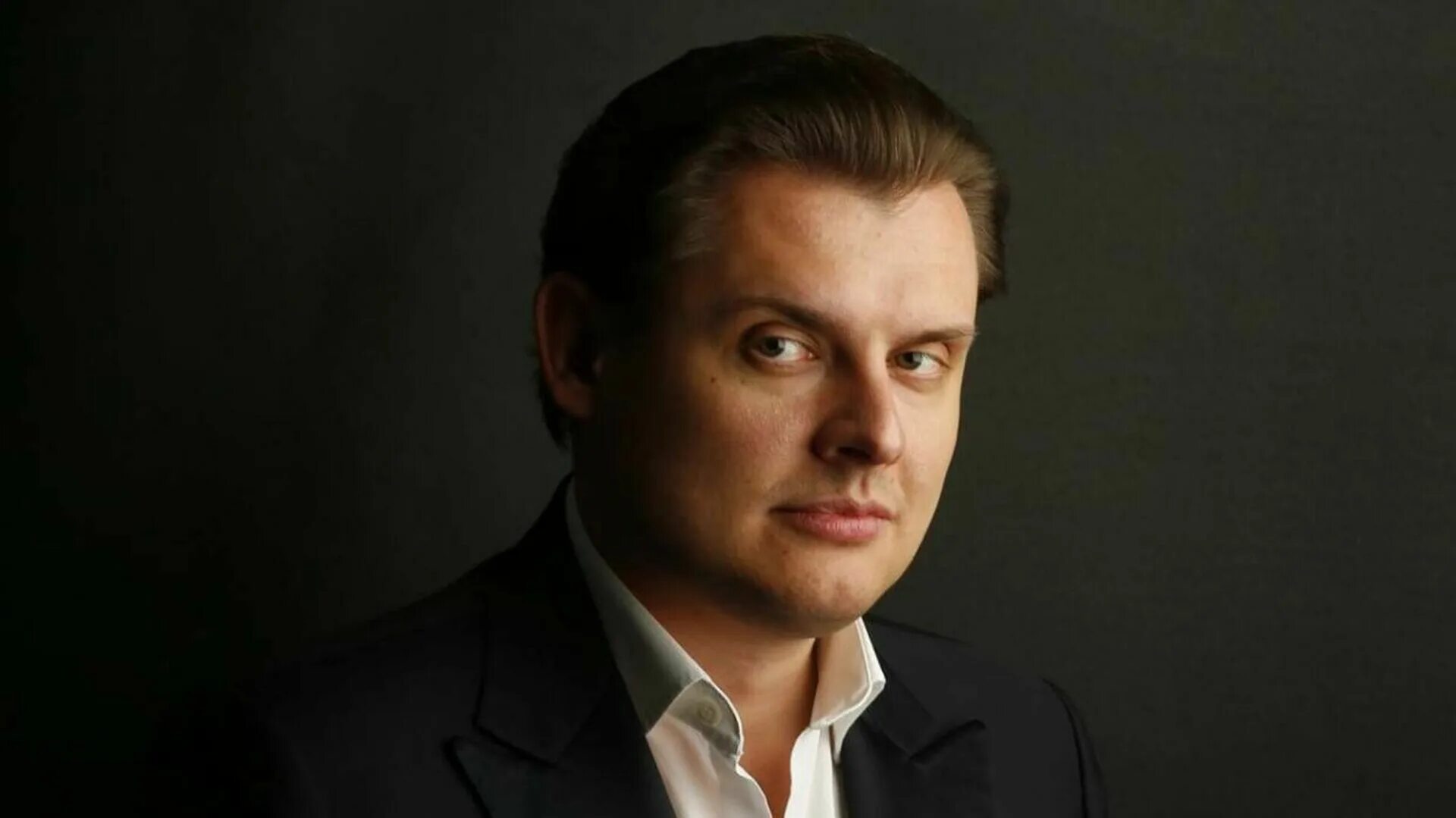 Евгений николаевич понасенков. Мем евгений понасенков историк режиссер. Николай понасенков. Евгений панасенко. Понасенков гачи.