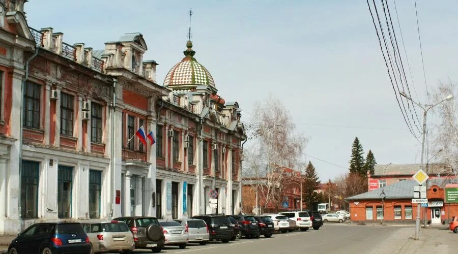 Arquitectura rusa del siglo veinte en Biysk - Rusia - Ser Turista
