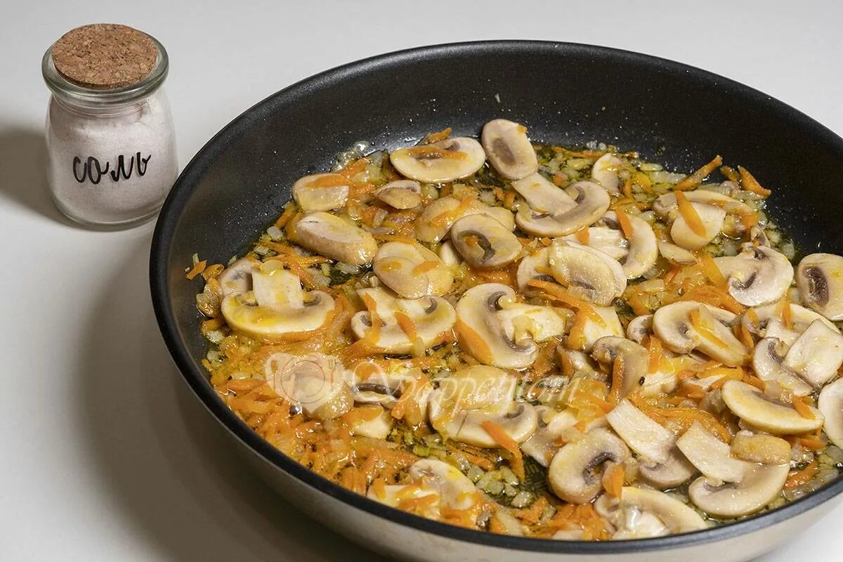 Блюдо из шампиньонов быстро и вкусно. Простые блюда с шампиньонами. шампиньоны картинки. из шампиньонов. диетические блюда из шампиньонов.