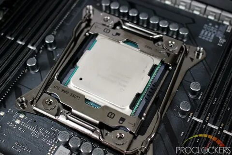 Lga1700 i7