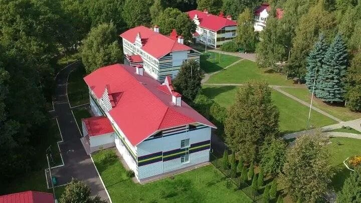 Пансионат мчс солнечный подольск. Пансионат солнечный звенигород бассейн. Санаторий спасатель. Санаторий спасатель. Пансионат спасатель в седово.