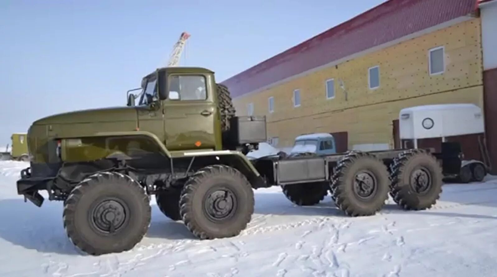 Обои цвета. Вездеход 8x8 урал 4320. Урал вездеход 8х8. Урал 8х8 самосвал. 2п7240бс9 datasheet.