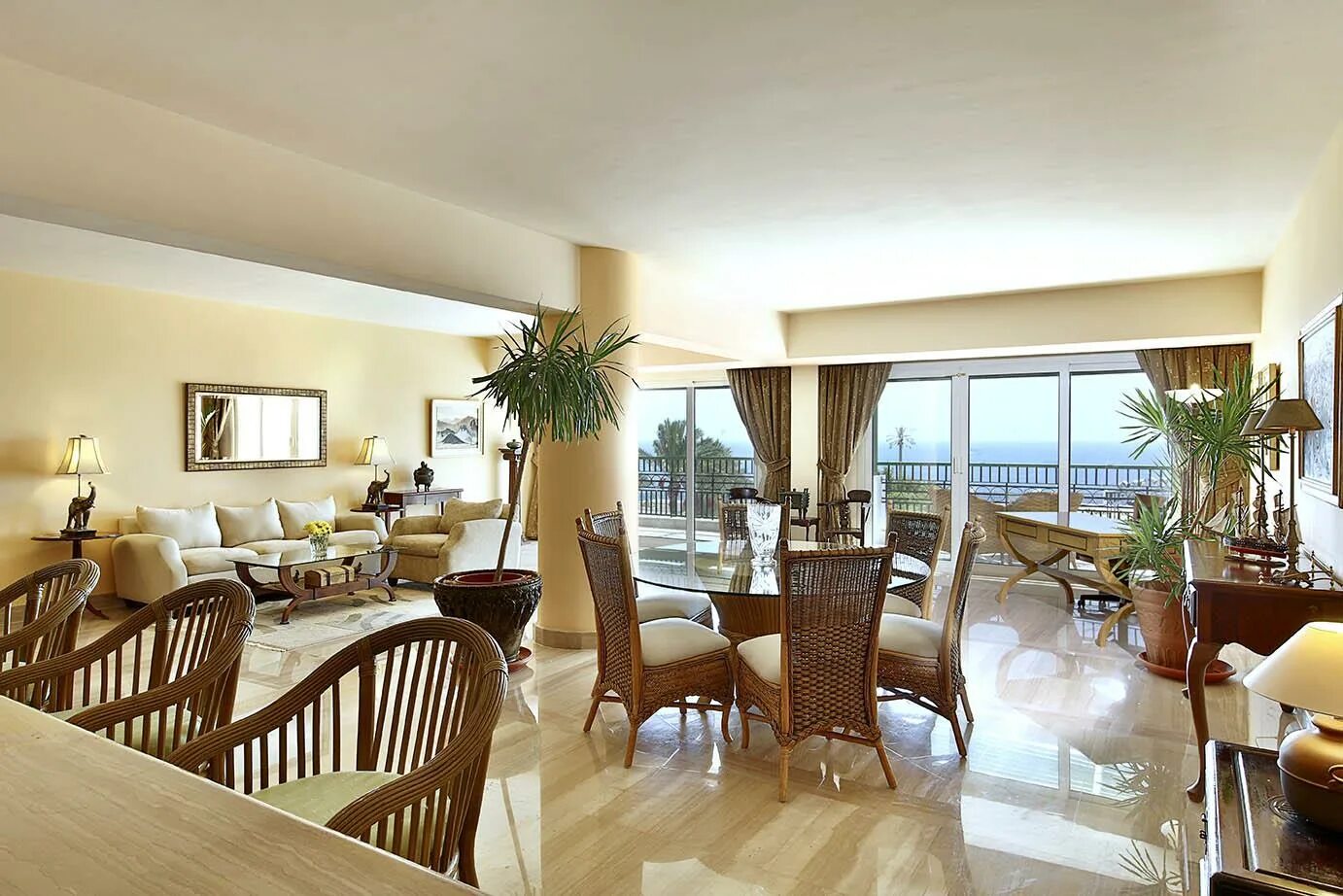 Отель safir sharm waterfalls. Hilton шарм-эль-шейх 5. сафир шарм эль шейх. отель сафир шарм-эль-шейх египет. отель сафир шарм эль шейх.