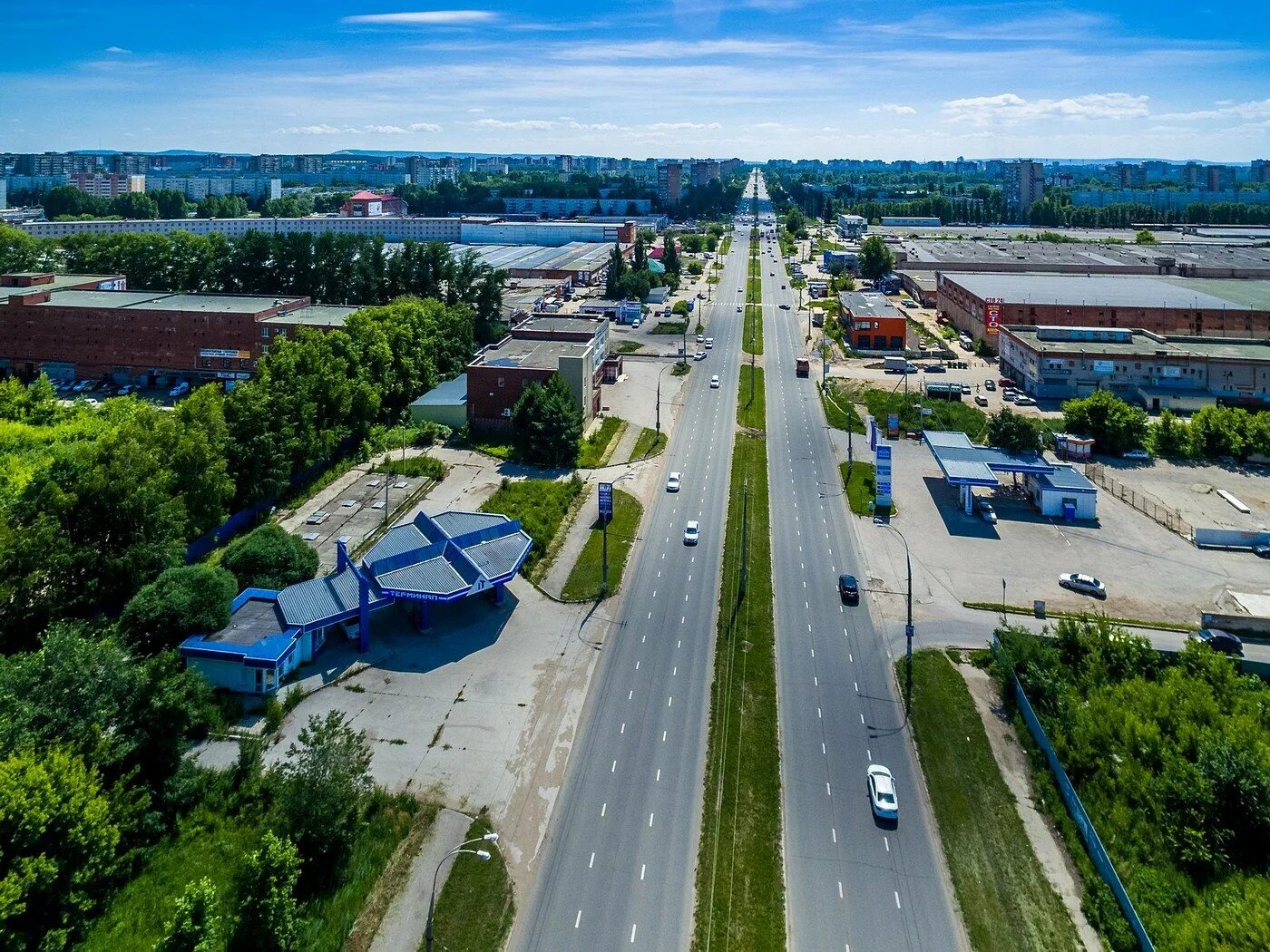 Сайт про тольятти. Парк Тольятти Автозаводский район. Тольятти Автозаводской район. Город Тольятти Автозаводский район. Сквер Тольятти Автозаводский район.