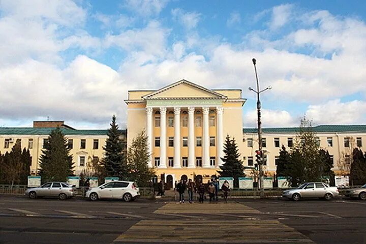 Воронежский государственный архитектурно-строительный университет. Главный корпус вгту 20 летия октября. Вгту воронеж факультеты. Политехнический университет воронеж. Виси воронеж.
