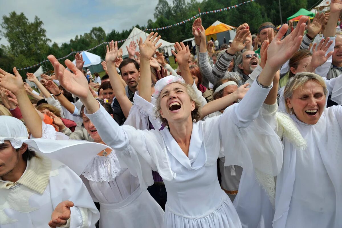 Виссарион христос. Ланкастер церковь харизматов. Молодежные секты. Обитель рассвета секта. Пятидесятники кто они такие что проповедуют и чем опасны.