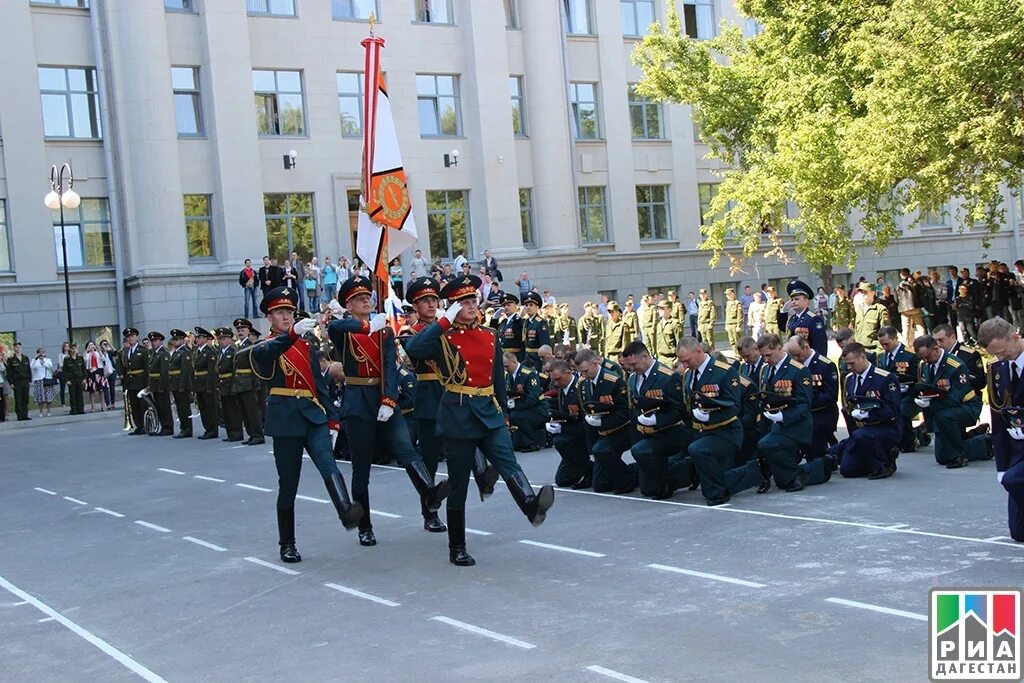 Вас им буденного. Военная Академия Санкт-Петербург. Академия связи в Санкт-Петербурге. Военная Академия связи СПБ. Академия связи имени Буденного.