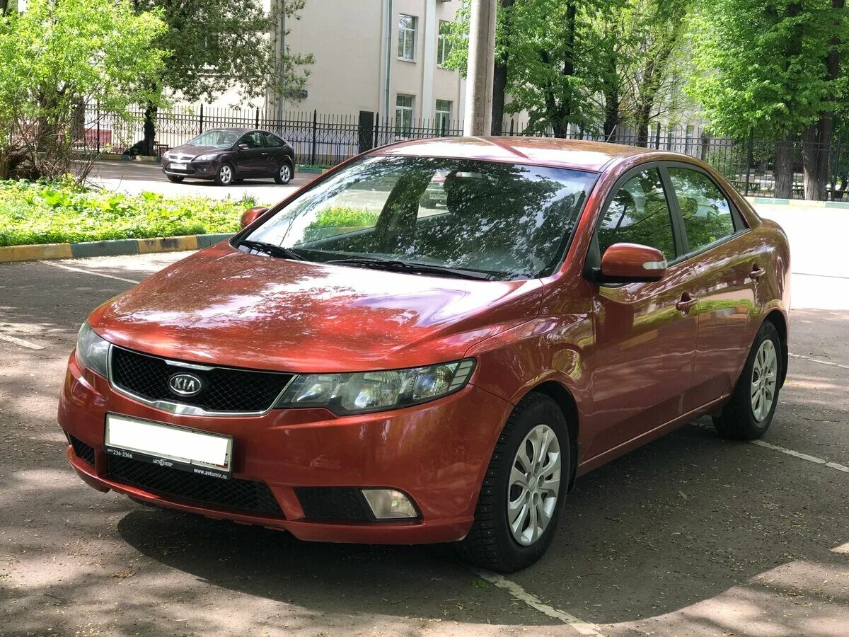Купить б/у Kia Cerato II 4-speed 1.6 AT (126 л.с.) бензин автомат в Саратове: се