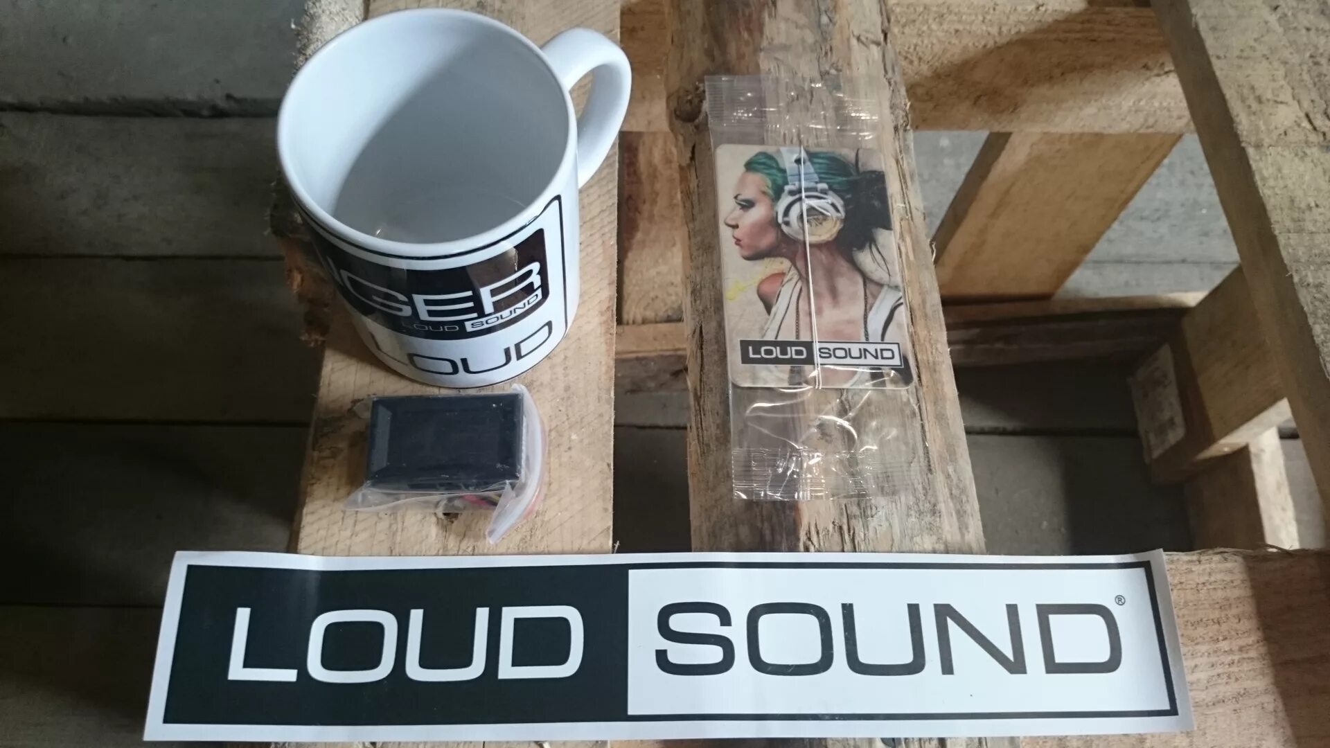 Биг рашн босс рост. Чифир саунд ростов булс рашн мьюзик виз. Иван серавин big russian boss. Биг рашн босс рост. Chicago bulls mitchell ness кофта.