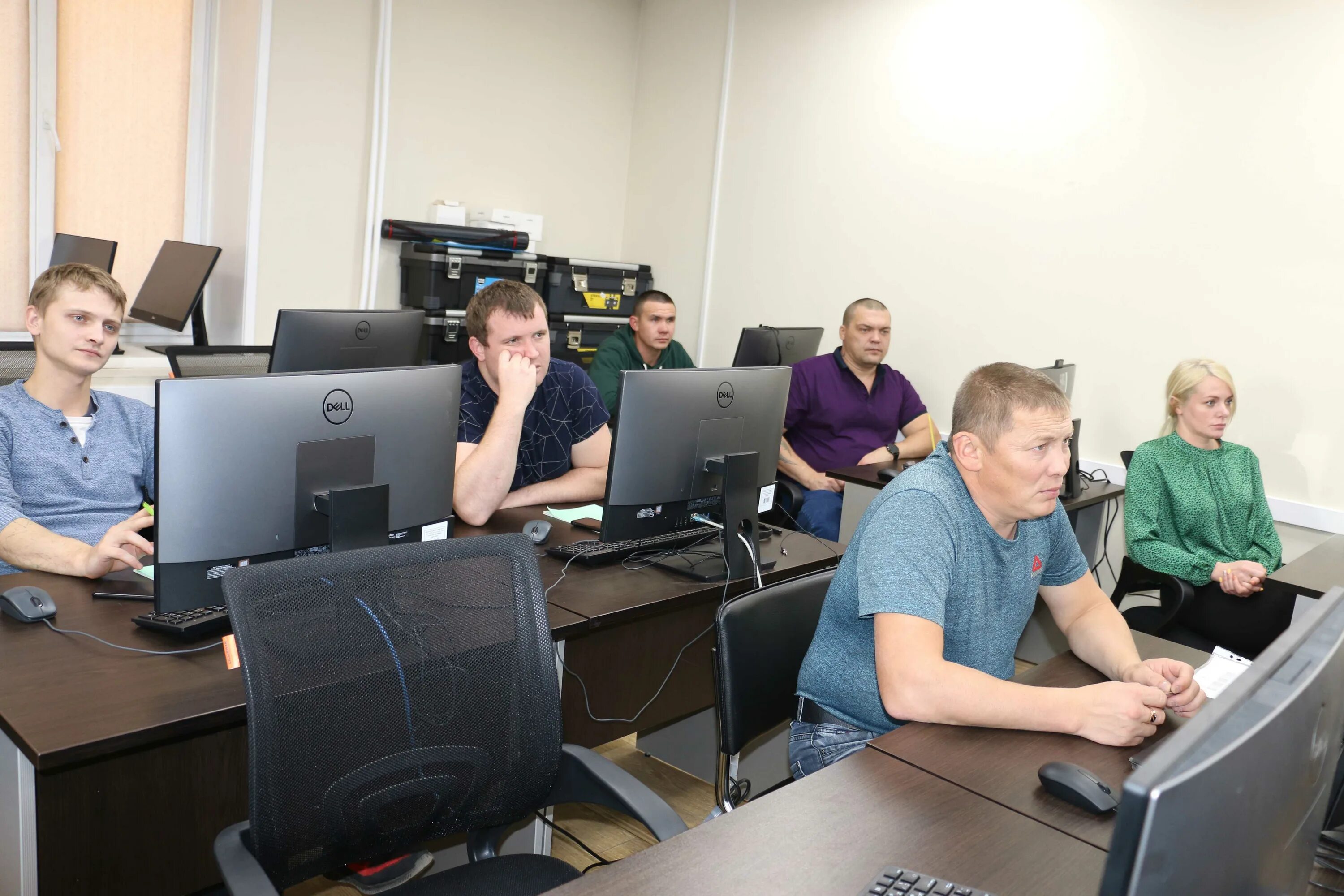 Тулуна усть алданский улус. Алданский медицинский колледж. Уус алдан борогонцы. Гимназия алдан. Якутия алдан гимназия.