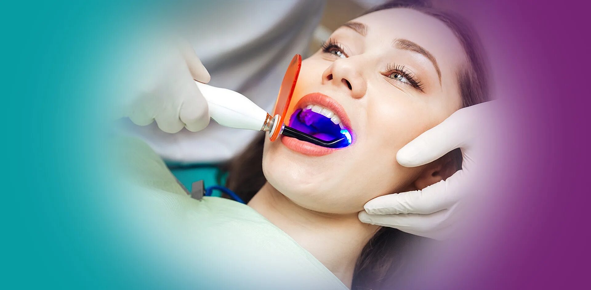 Профессиональная чистка зубов у стоматолога. Профессиональная гигиена полости рта. Отбеливание зубов. Профессиональное отбеливание зубов. Лазерное отбеливание зубов.