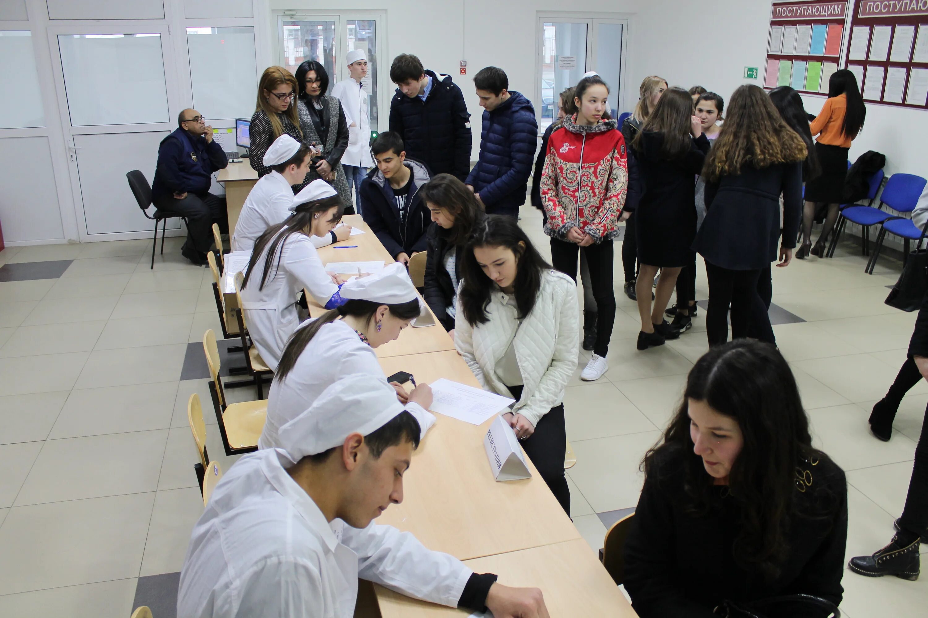 Нальчик кбгу колледж призвание. Медицинский колледж нальчик. Мед колледж нальчик. Нальчик кбгу колледж призвание. Медколледж нальчик мальбахова.