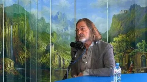Выставка картин никаса сафронова в спб