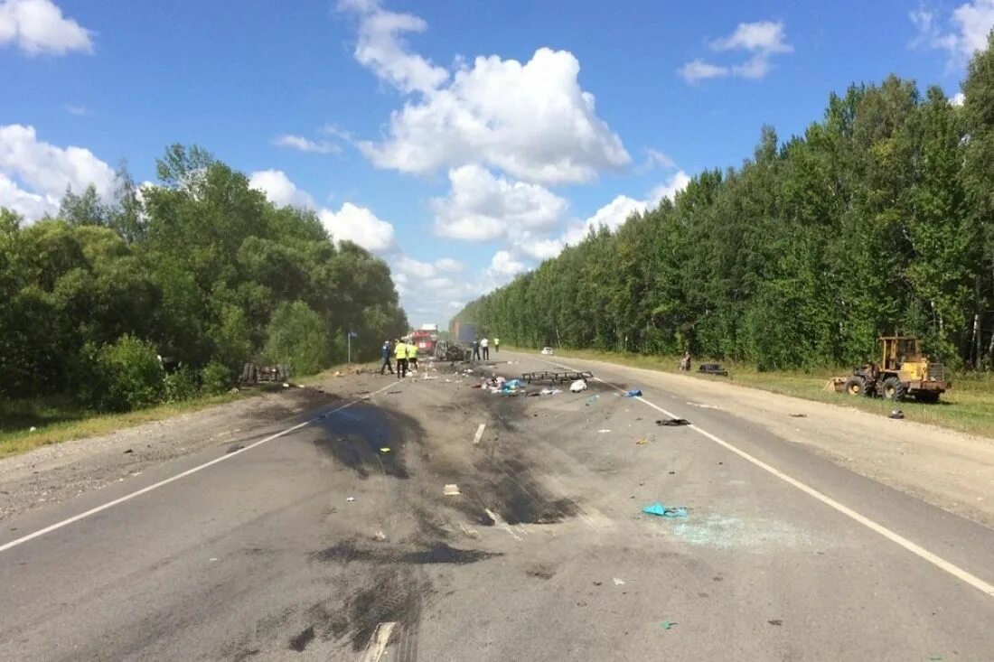 Недоезжая. Аварии Пензенской области на Урал м5. Трасса м5 Пенза. Аварии в Пензенской области на трассе м5. Авария Спасск Пензенская область.