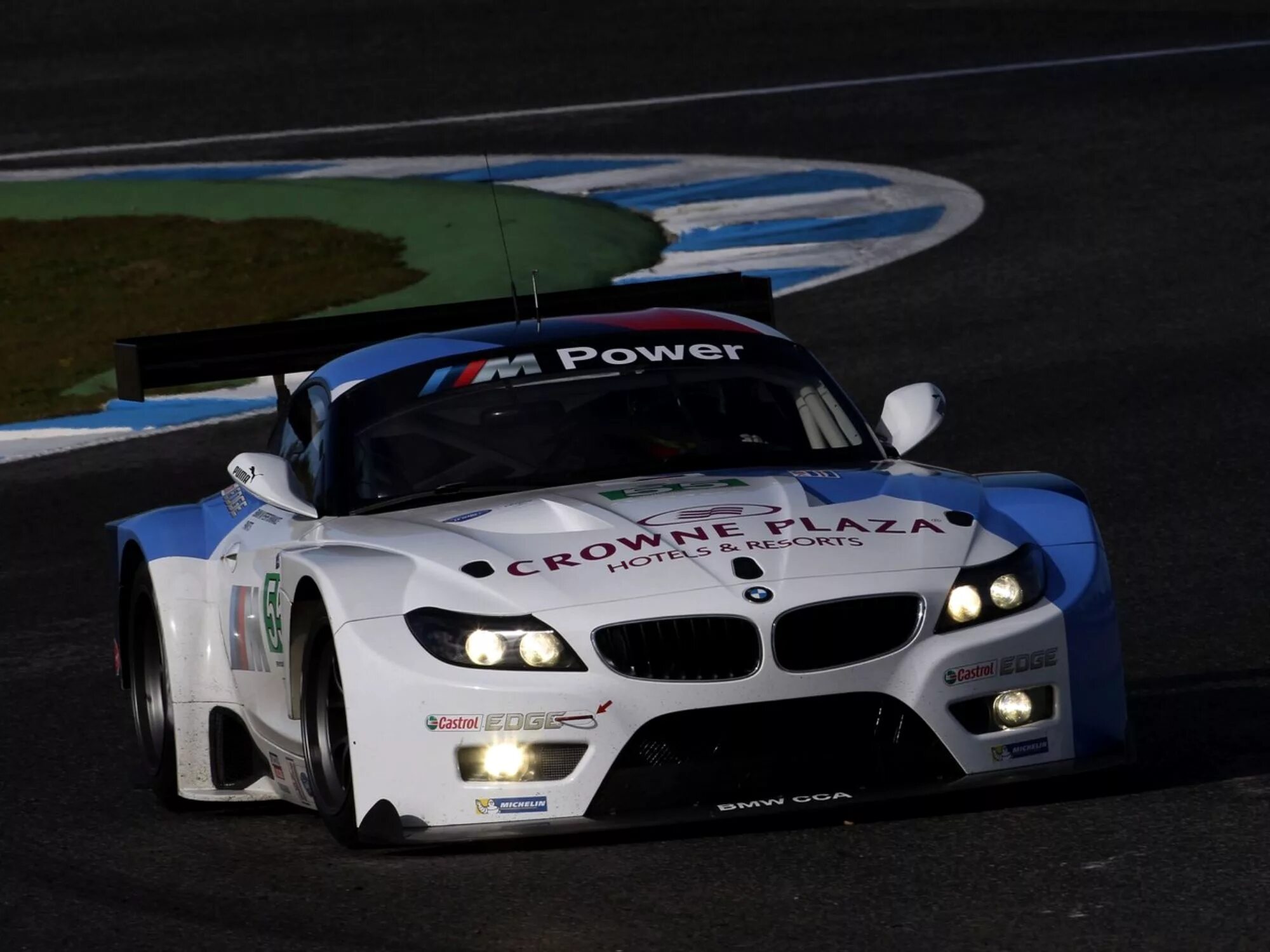 Bmw csl 5. Bmw m8 gte motorsport. Бмв м4 моторспорт. Bmw m4 gt3. Дтм гонки бмв.
