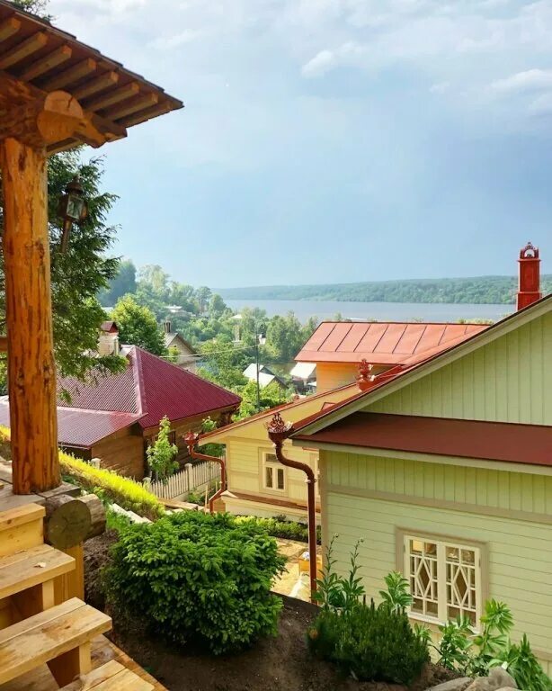 Апартаменты на набережной плес. Мини отели плес. 4* отель в плёсе. Частный визит. Плёс гостиницы.