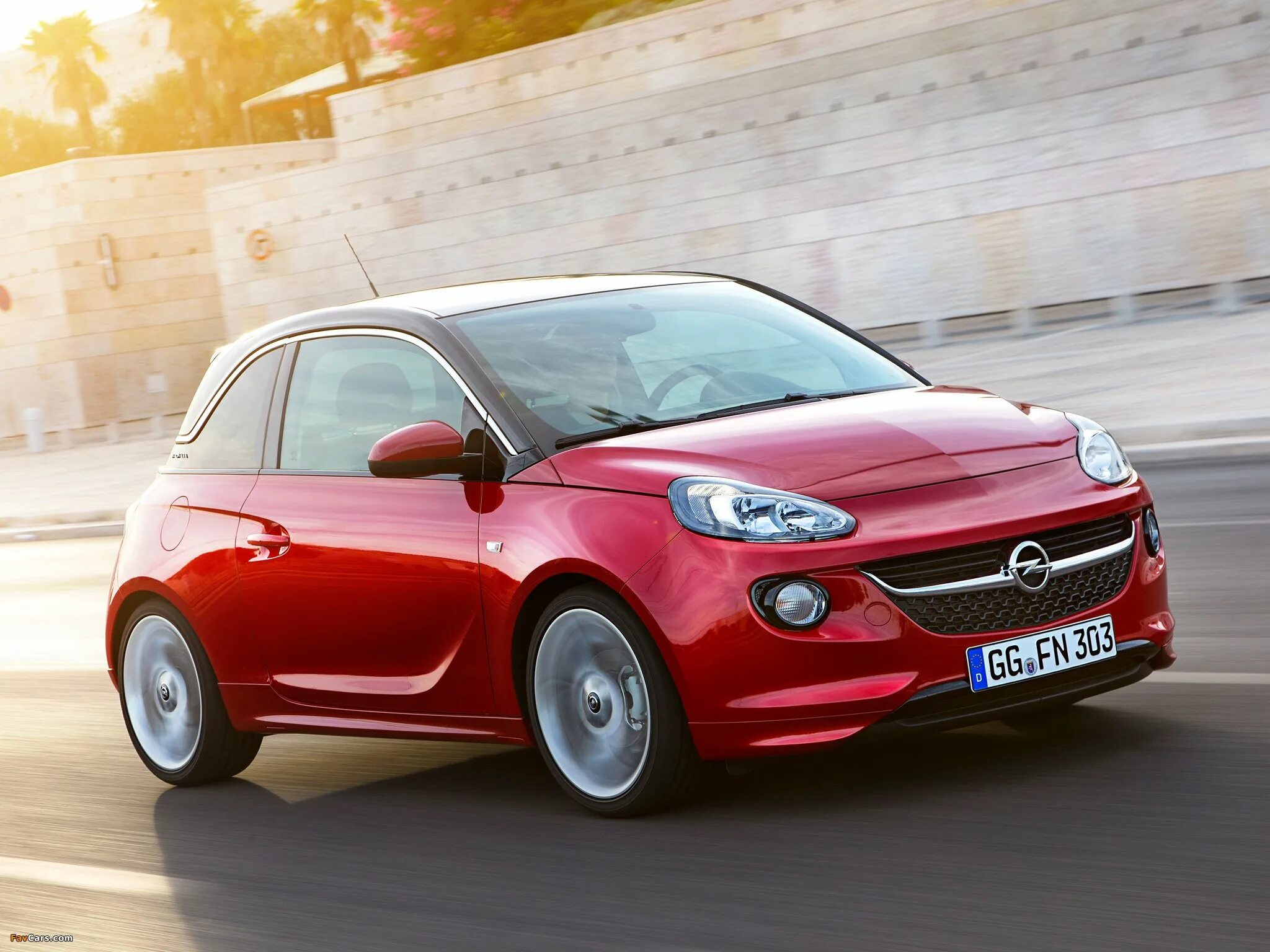 Недорогие хэтчбеки. Opel Adam 2012. Opel Adam 1.2. Opel Adam 2013. Opel Adam Slam.