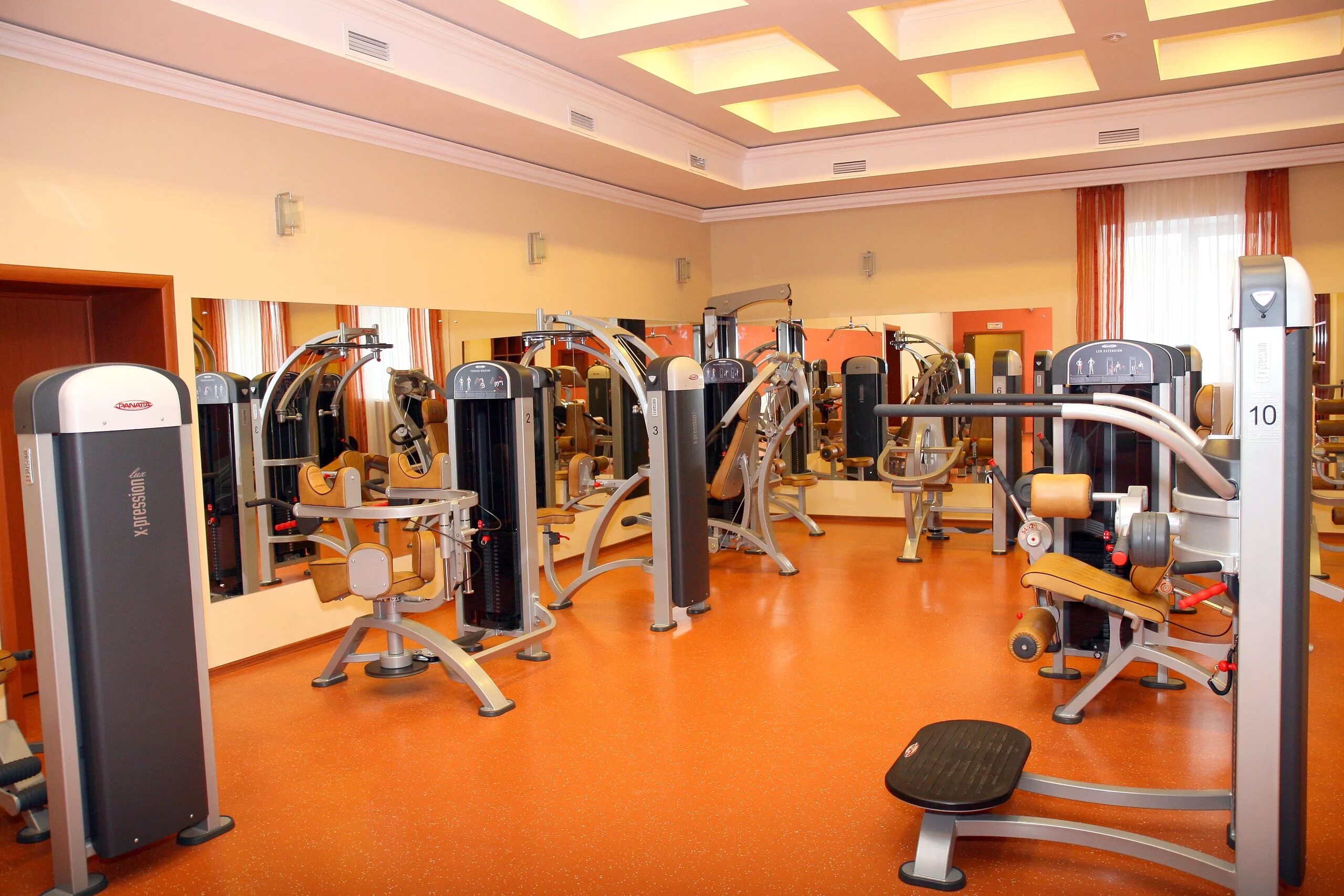 залы челябинска тренажерный зал