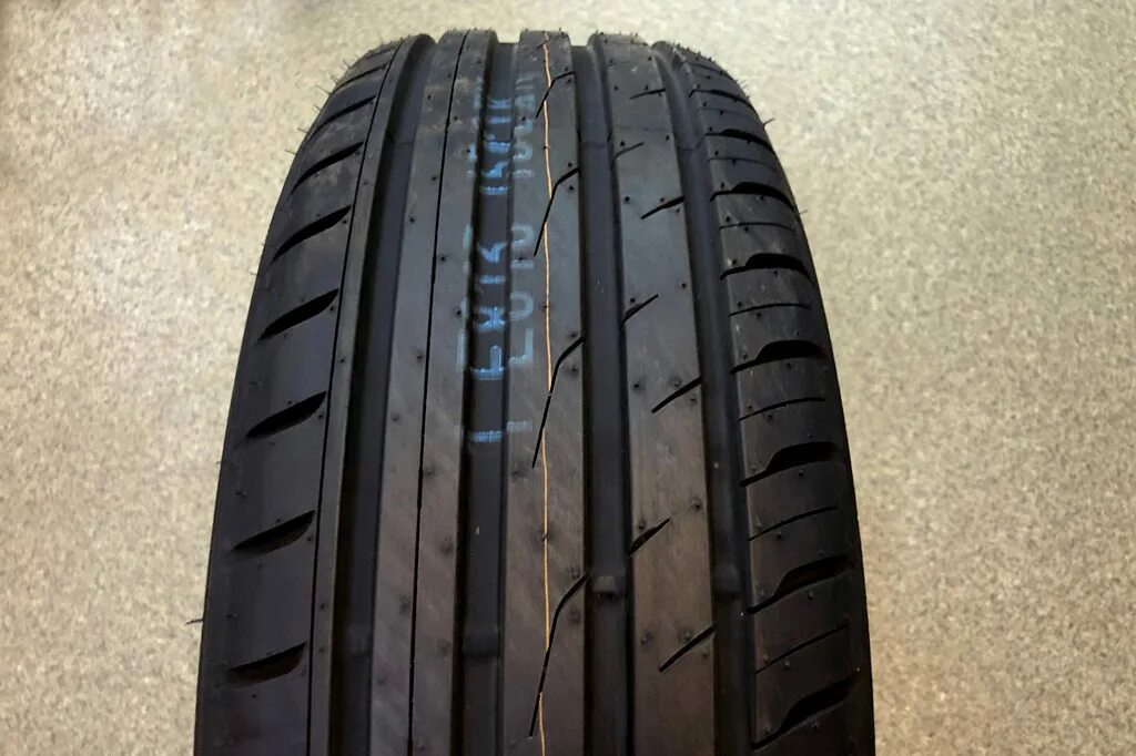 Toyo PROXES cf2. Шины Toyo PROXES cf2. Toyo PROXES cf2 195/65 r15. Toyo PROXES cf2 r15.