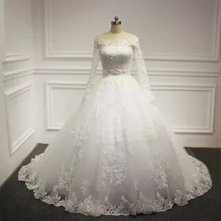 Свадебное платье пышное с кружевом