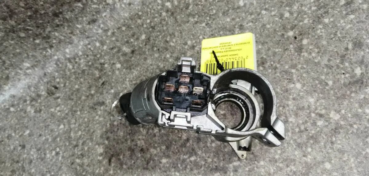 Замок зажигания vw passat b3. Контактная группа замка зажигания фольксваген пассат. Контактная группа замка зажигания фольксваген пассат. Контактная группа замка зажигания passat b4 b3. Контактная группа фольксваген б3.