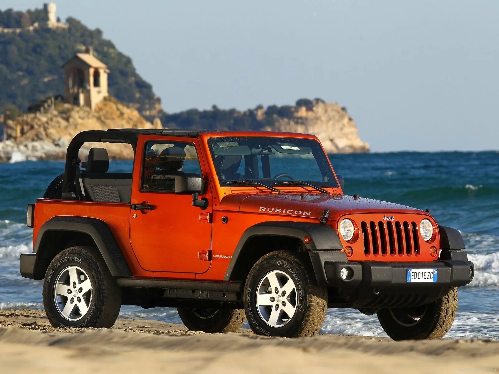 Джип Вранглер. Jeep Wrangler 2012. Jeep Wrangler Rubicon. Jeep Wrangler Rubicon 2011. Что такое внедорожник