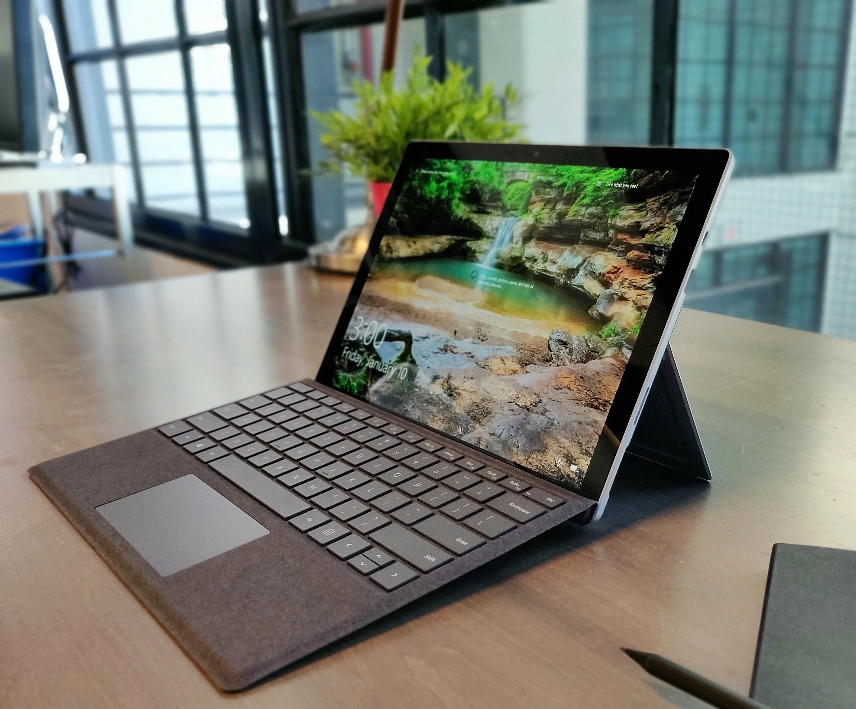 Планшет microsoft surface 8. Планшет microsoft surface pro 8. surface pro 7. microsoft surface laptop 2025. windows surface pro 7.
