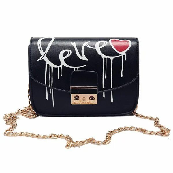 оригинальные сумки через плечо. маленькие сумочки из кожи через плечо. сумка favorite mm louis vuitton. черная сумка с надписями. необычные текстильные сумки.