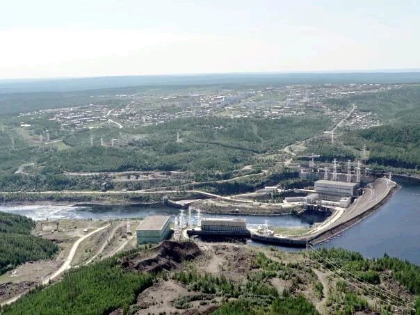 Погода чернышевский саха якутия. Поселок Чернышевский. Вилюйская ГЭС пос Чернышевский. Пос Чернышевский Якутия. Чернышевский город Якутия.