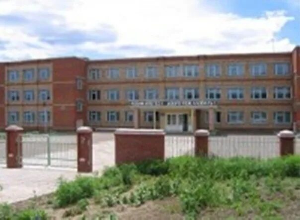 Мамадыш 2022. 3 школа мамадыш. Школа номер 4 город мамадыш. Вторая школа в мамадыше. Лицей 2 мамадыш.